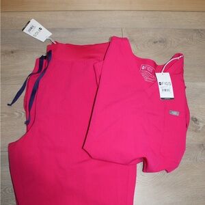 FIGS Pink Scrub Set Catarina Top and Zamora Bottoms size XL